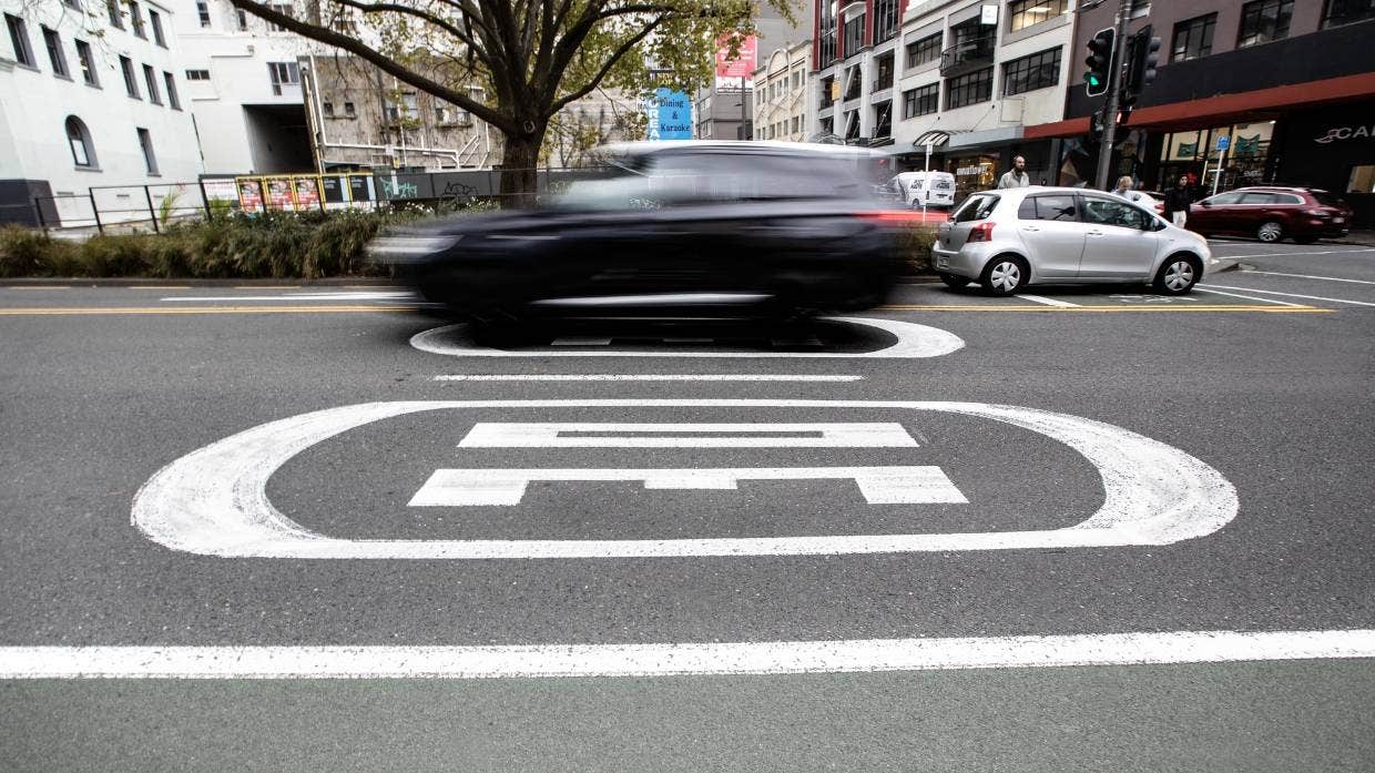 BrakesHit-30kph limit BrakesHit-30kph limit
